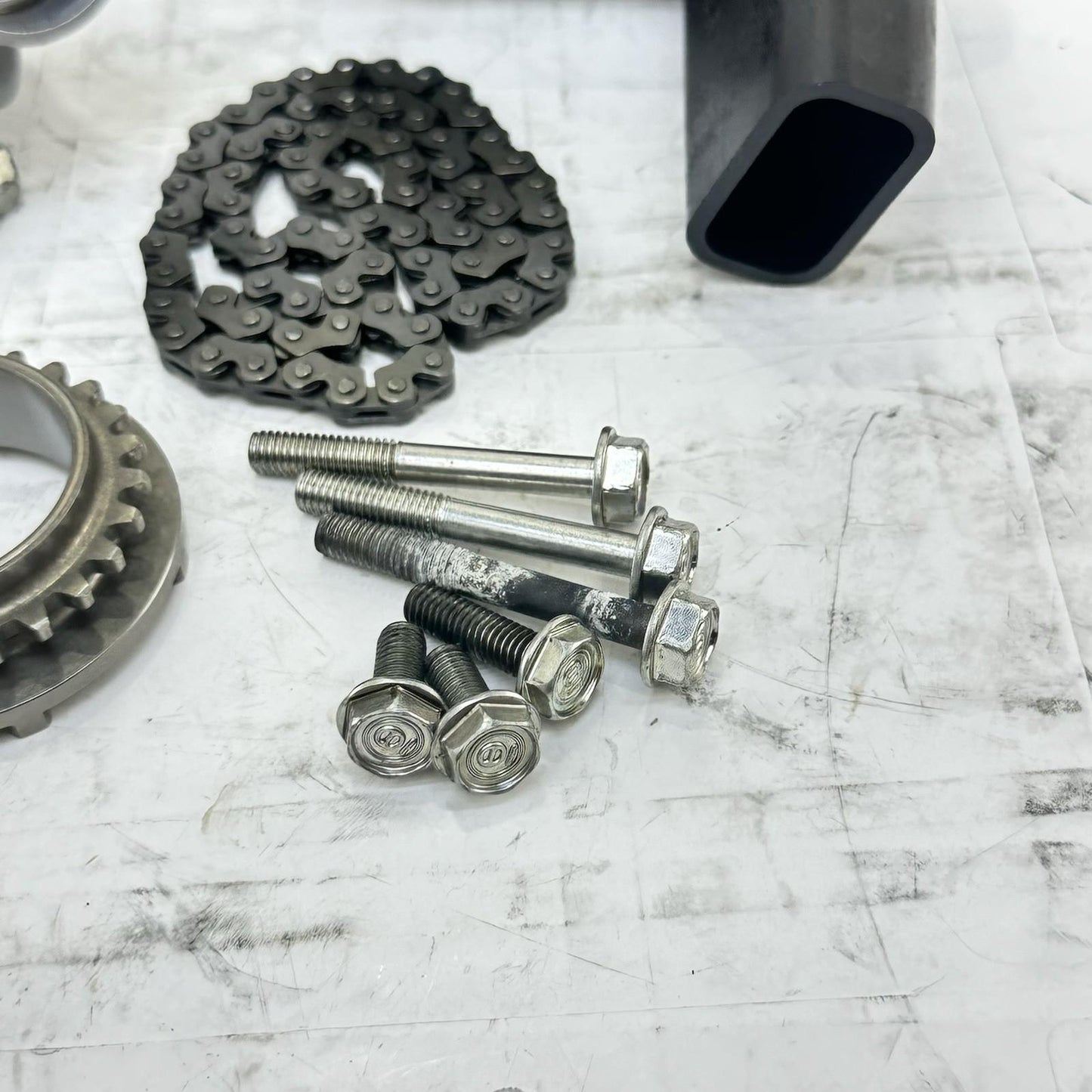 2008 - 2011 HONDA CBR1000RR OIL PUMP ASSEMBLY ENGINE MOTOR CHAIN BOLTS