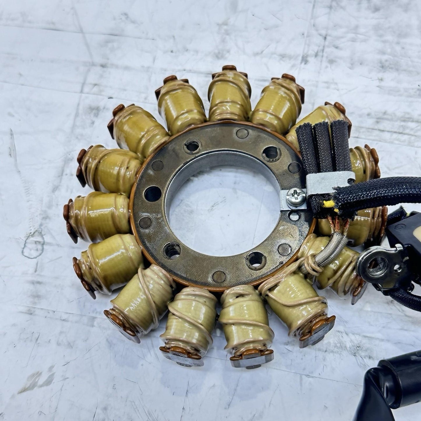 2008 - 2011 HONDA CBR1000RR STATOR MAGNETO ALTERNATOR GENERATOR STOCK