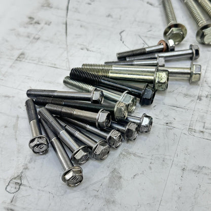 2008 - 2011 HONDA CBR1000RR CRANKCASE BOLTS HARDWARE SCREWS SILVER