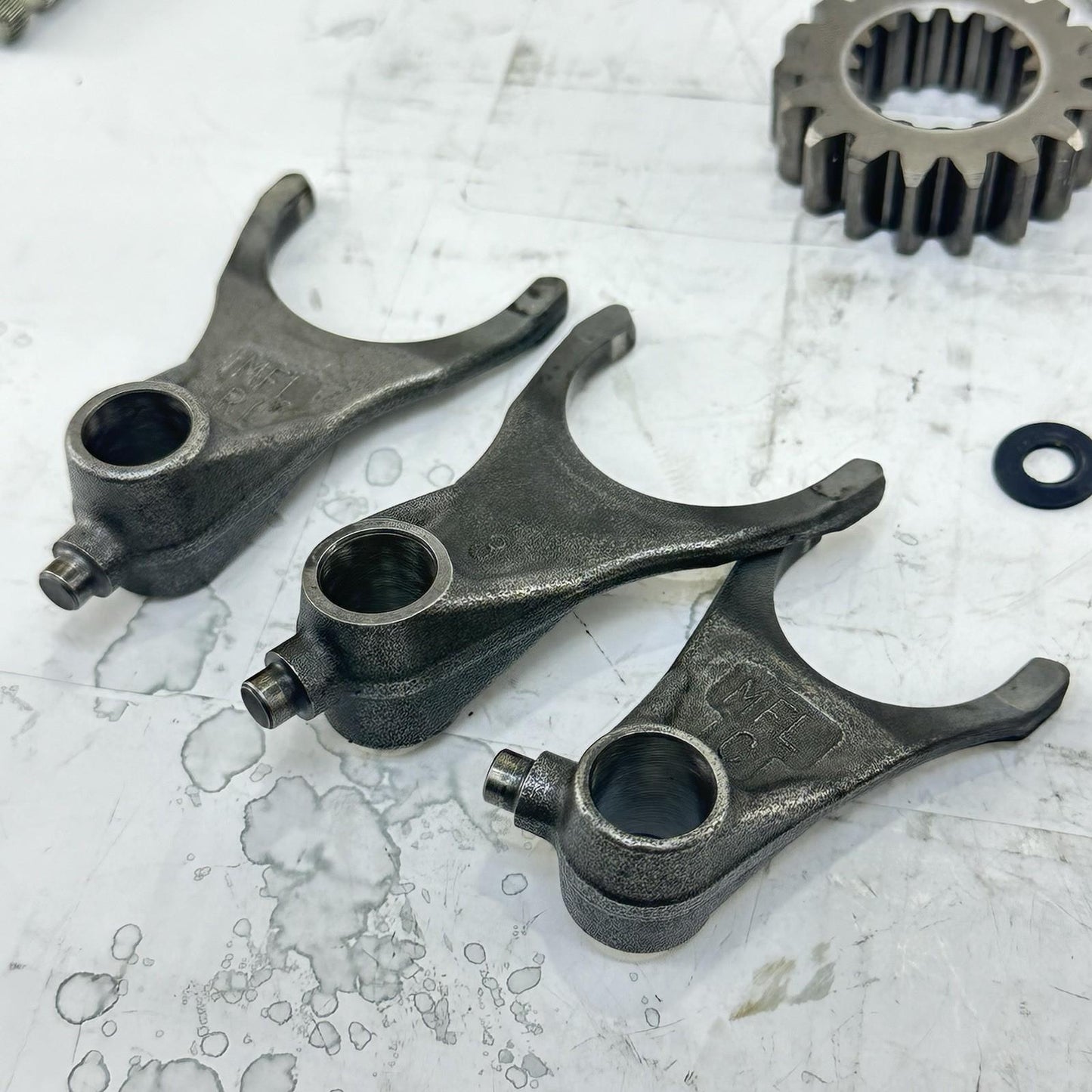 2008 - 2011 HONDA CBR1000RR TRANSMISSION ENGINE MOTOR TRANNY GEARS STOCK