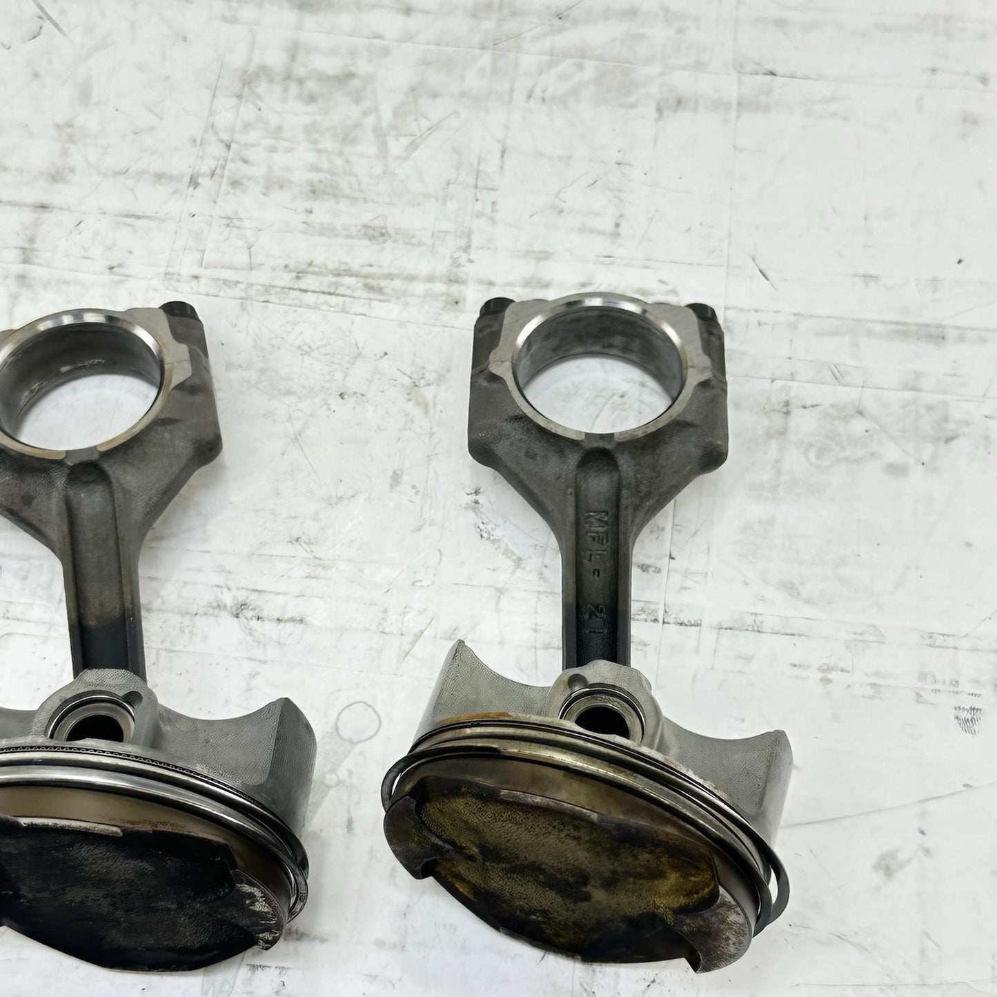 2008 - 2011 HONDA CBR1000RR PISTONS CONNECTING RODS ENGINE MOTOR BLOCK SET OF 3