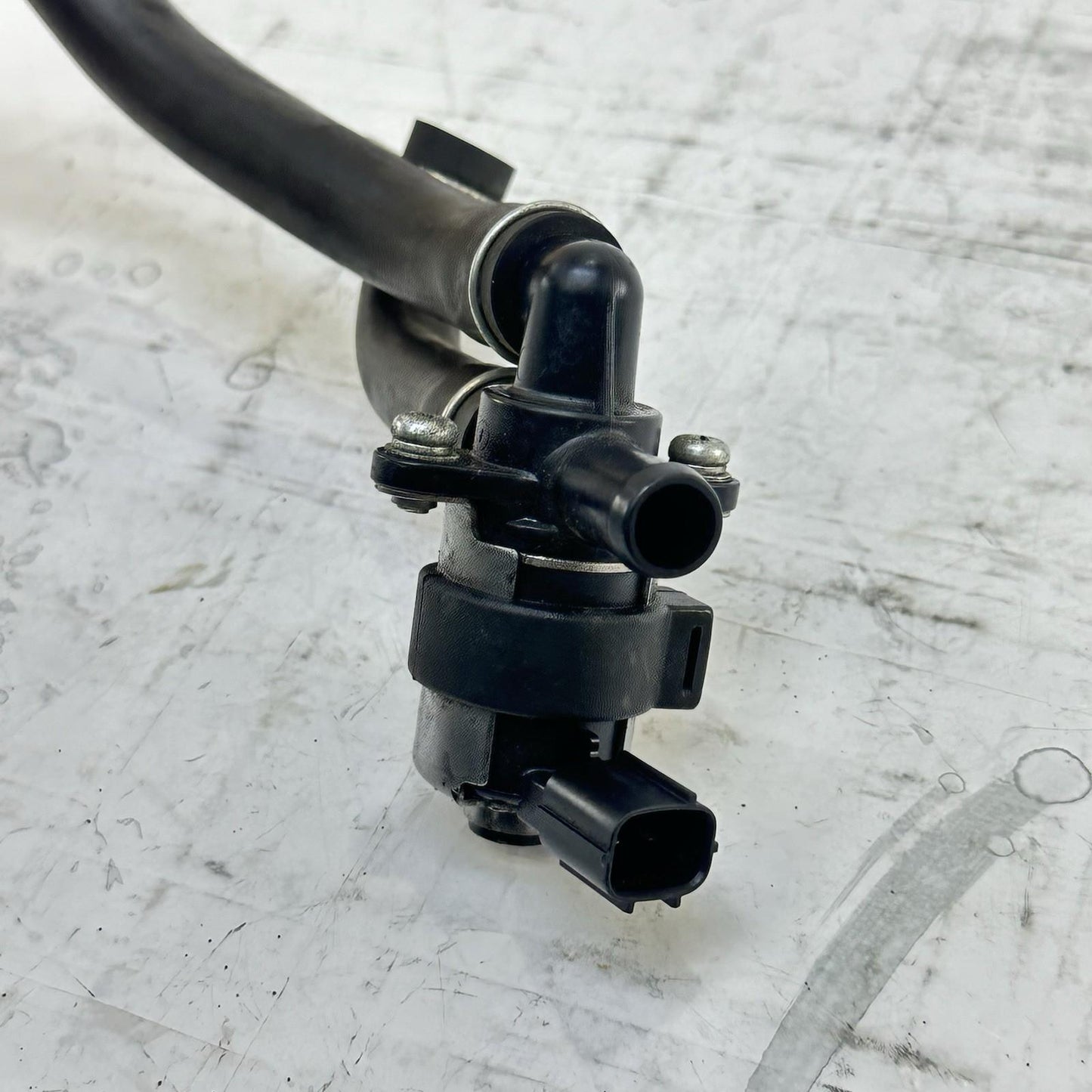 2008 - 2011 HONDA CBR1000RR AIR VALVE SOLENOID LINES PIPES HOSES TOP ENGINE