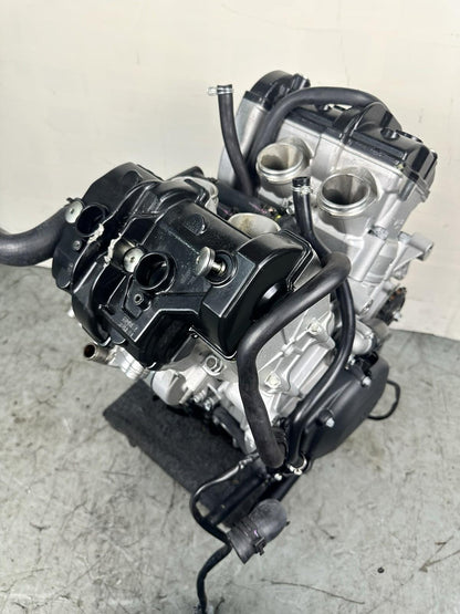 2021 - 2024 APRILIA RSV4 1100 ENGINE MOTOR COMPLETE *30 DAY WARRANTY* STOCK