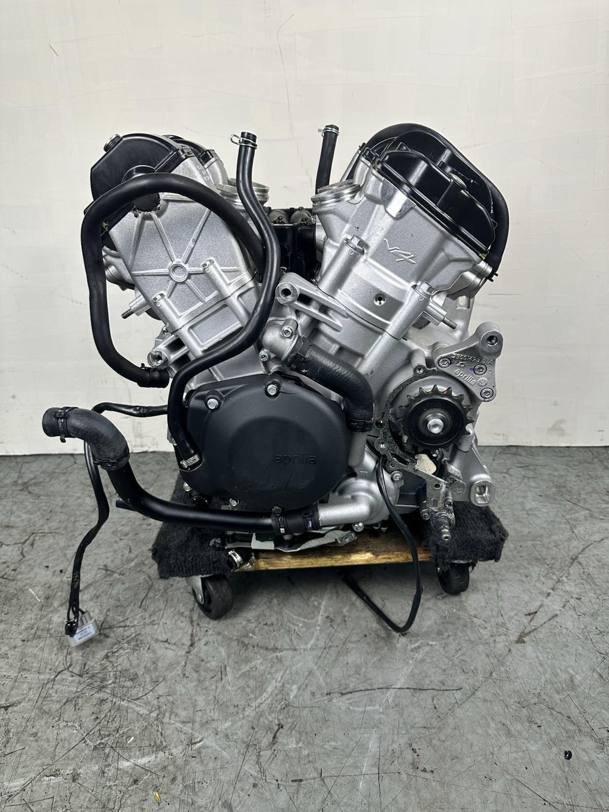 2021 - 2024 APRILIA RSV4 1100 ENGINE MOTOR COMPLETE *30 DAY WARRANTY* STOCK