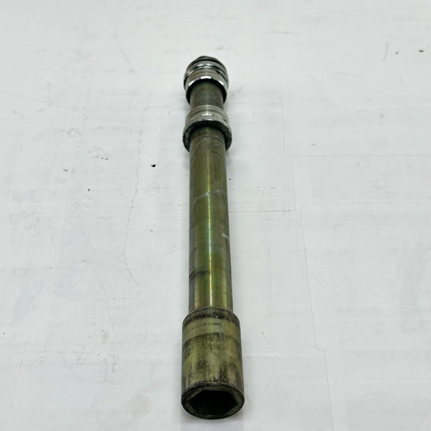 2009 - 2011 YAMAHA YZF R1 FRONT AXLE WHEEL SPACERS RIM PIVOT BOLT SILVER STOCK