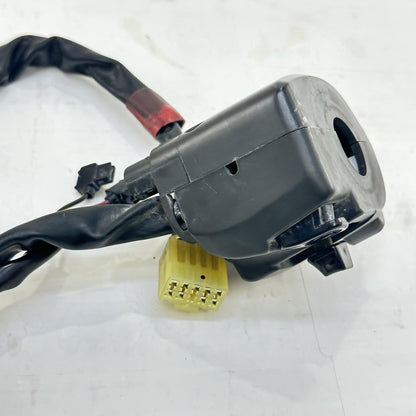 2009 - 2011 YAMAHA YZF R1 LEFT SWITCH LIGHTS HORN TURN SIGNAL CONTROL BUTTONS