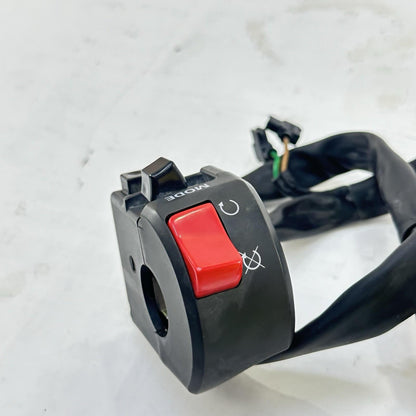 2009 - 2011 YAMAHA YZF R1 RIGHT SWITCH START STOP ON OFF CONTROL BUTTONS STOCK