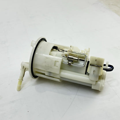 2009 - 2011 YAMAHA YZF R1 FUEL PUMP GAS PETROL SENDING UNIT BOLTS STOCK