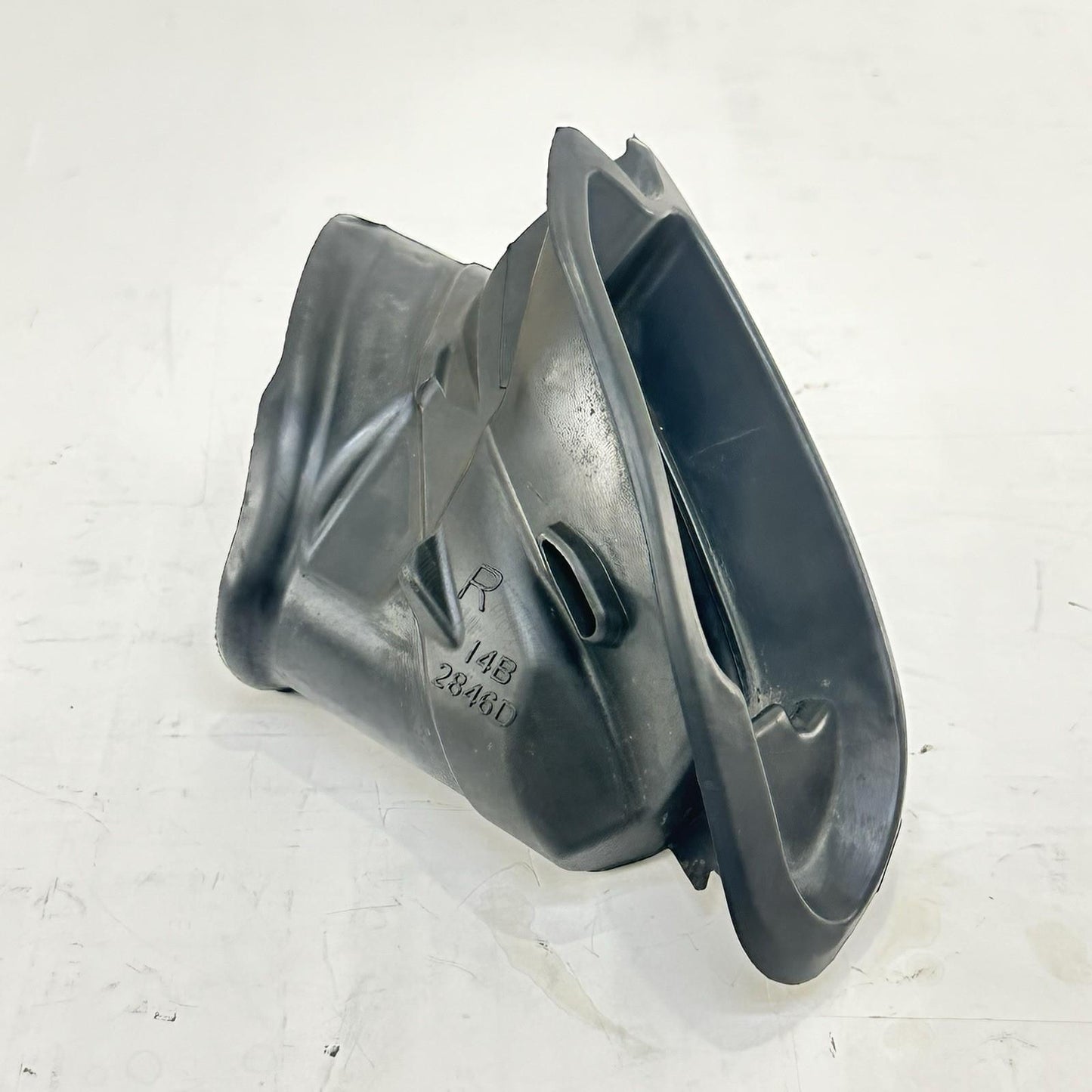 2009 - 2011 YAMAHA YZF R1 AIR INTAKE BOOTS RUBBER GASKETS SET PAIR BLACK STOCK