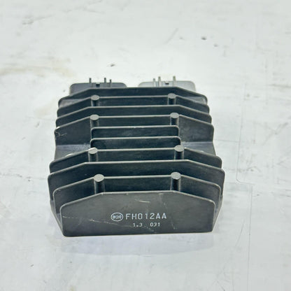 2009 - 2011 YAMAHA YZF R1 VOLTAGE REGULATOR RECTIFIER BLACK STOCK