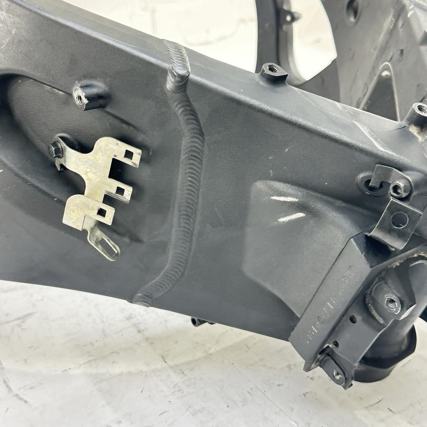 2007 - 2012 HONDA CBR600RR MAIN FRAME BODY CHASSIS BLACK STRAIGHT