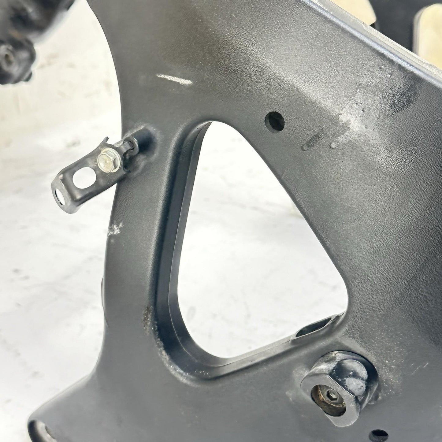 2007 - 2012 HONDA CBR600RR MAIN FRAME BODY CHASSIS BLACK STRAIGHT