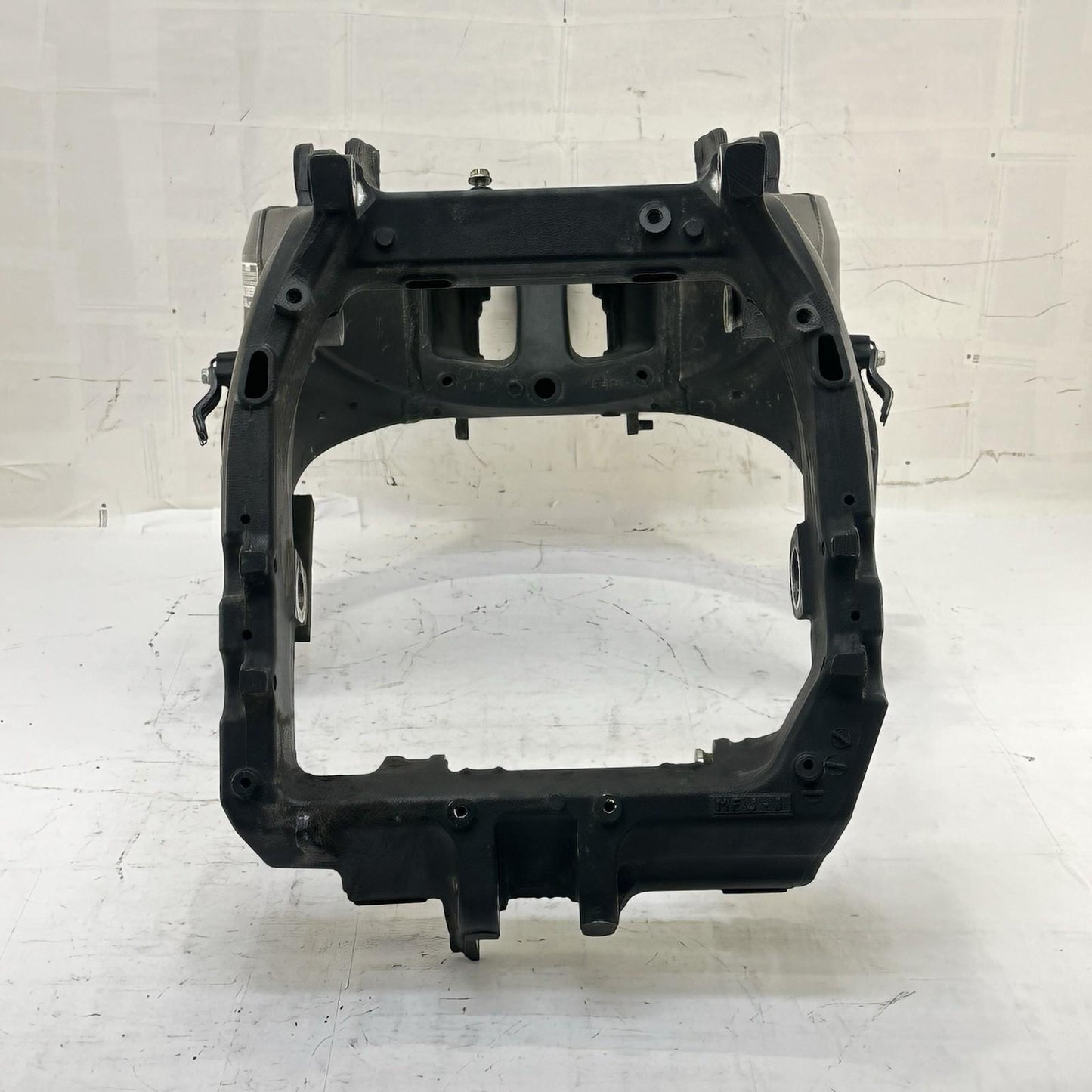 2007 - 2012 HONDA CBR600RR MAIN FRAME BODY CHASSIS BLACK STRAIGHT