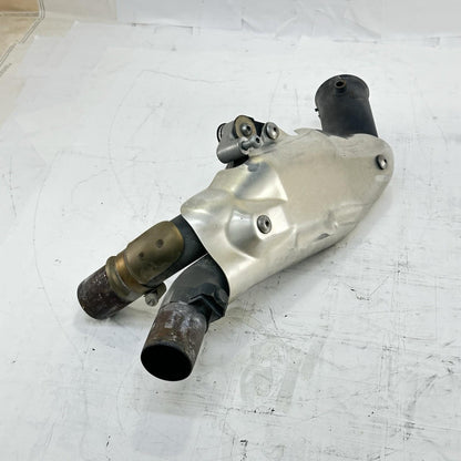 2009 - 2011 YAMAHA YZF R1 EXHAUST CATALYST MIDPIPE MUFFLER PIPE COVER STOCK