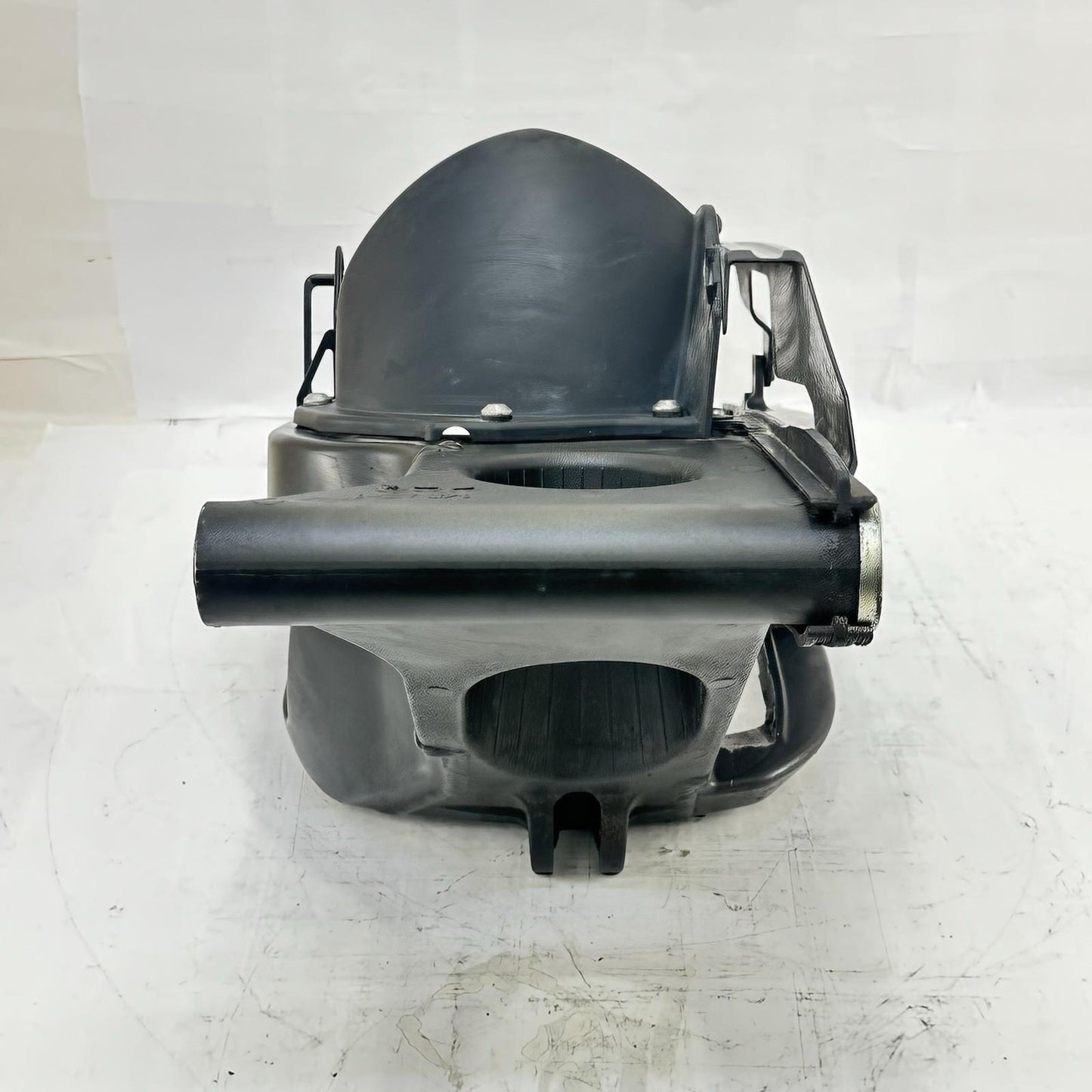 2009 - 2011 YAMAHA YZF R1 SWINGARM REAR SHOCK BACK WHEEL FRAME BLACK STOCK