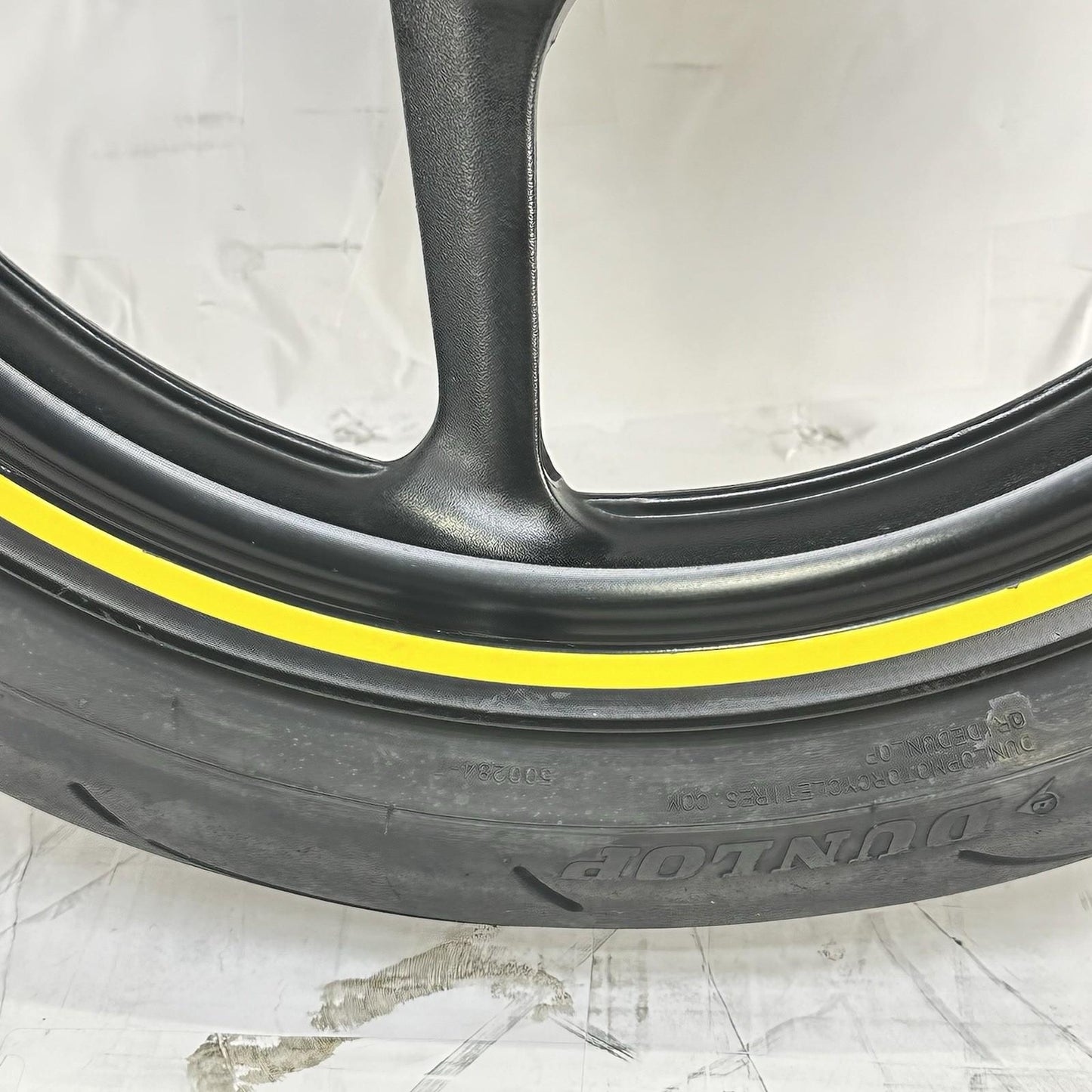 2009 - 2011 YAMAHA YZF R1 FRONT WHEEL RIM TIRE RUBBER BLACK STOCK *BENT*