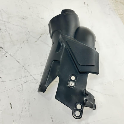 2009 - 2011 YAMAHA YZF R1 EXHAUST COVER HEAT SHIELD PLASTIC BLACK TRIM PANEL