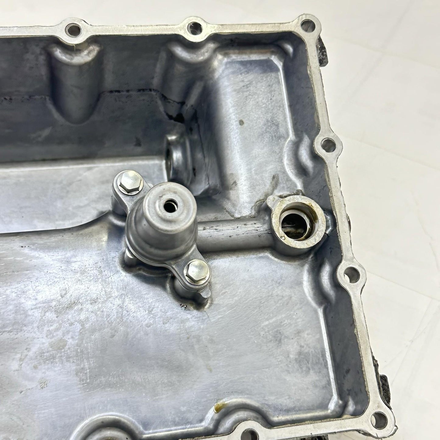 2007 - 2008 SUZUKI GSXR 1000 OIL PAN ENGINE MOTOR UNDER BELLY COVER *READ DISC*