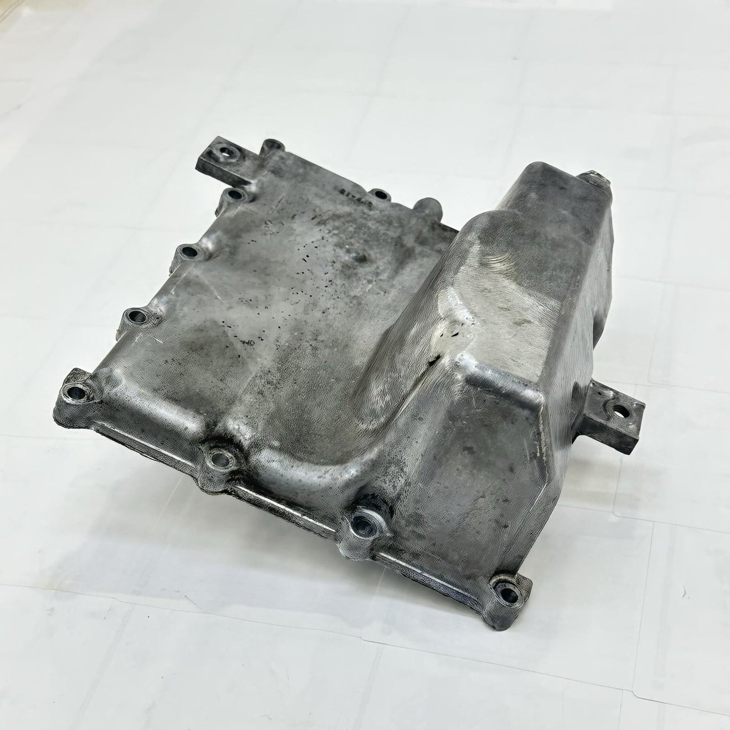 2007 - 2008 SUZUKI GSXR 1000 OIL PAN ENGINE MOTOR UNDER BELLY COVER *READ DISC*