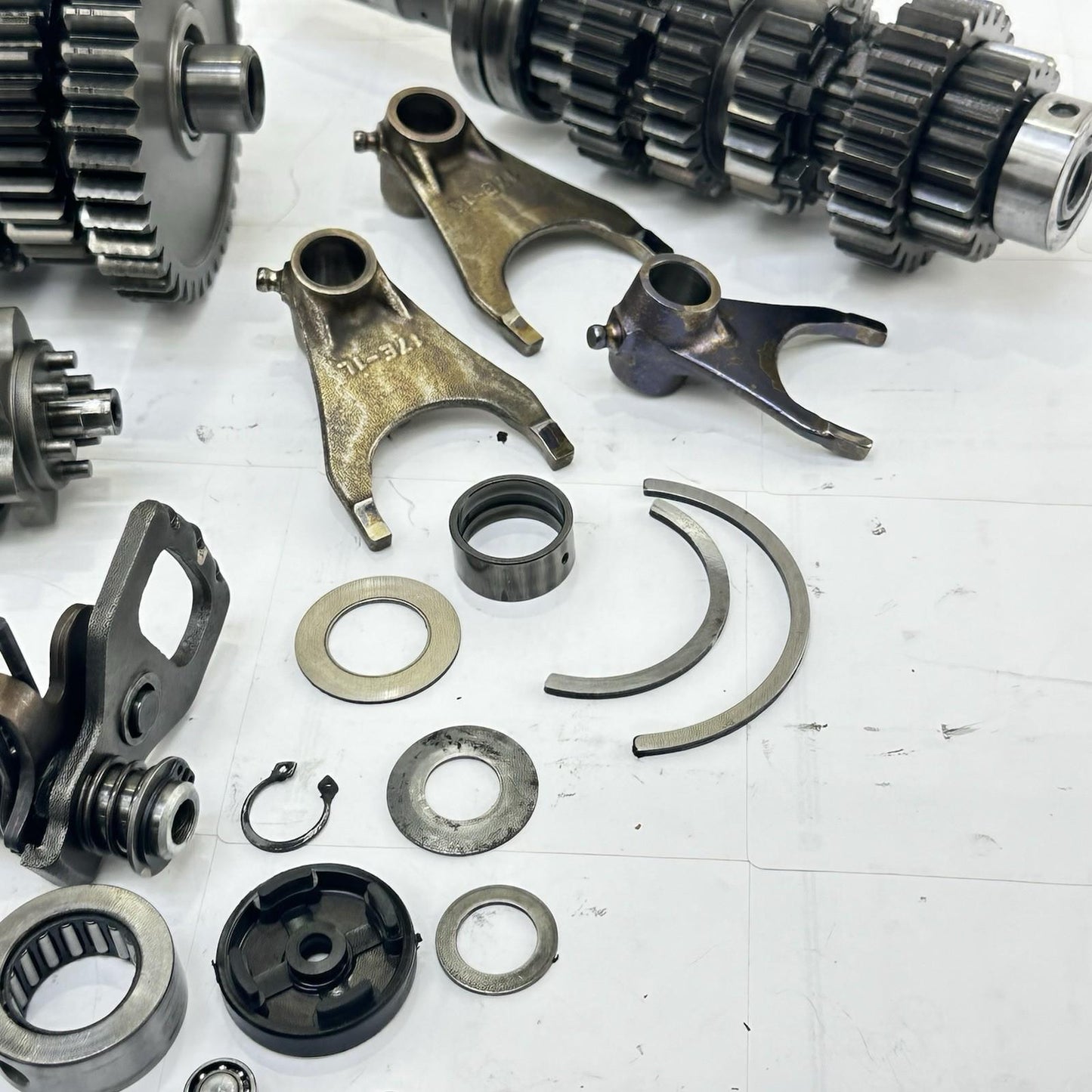 2007 - 2008 SUZUKI GSXR 1000 TRANSMISSION ENGINE MOTOR TRANNY GEARS SHAFT