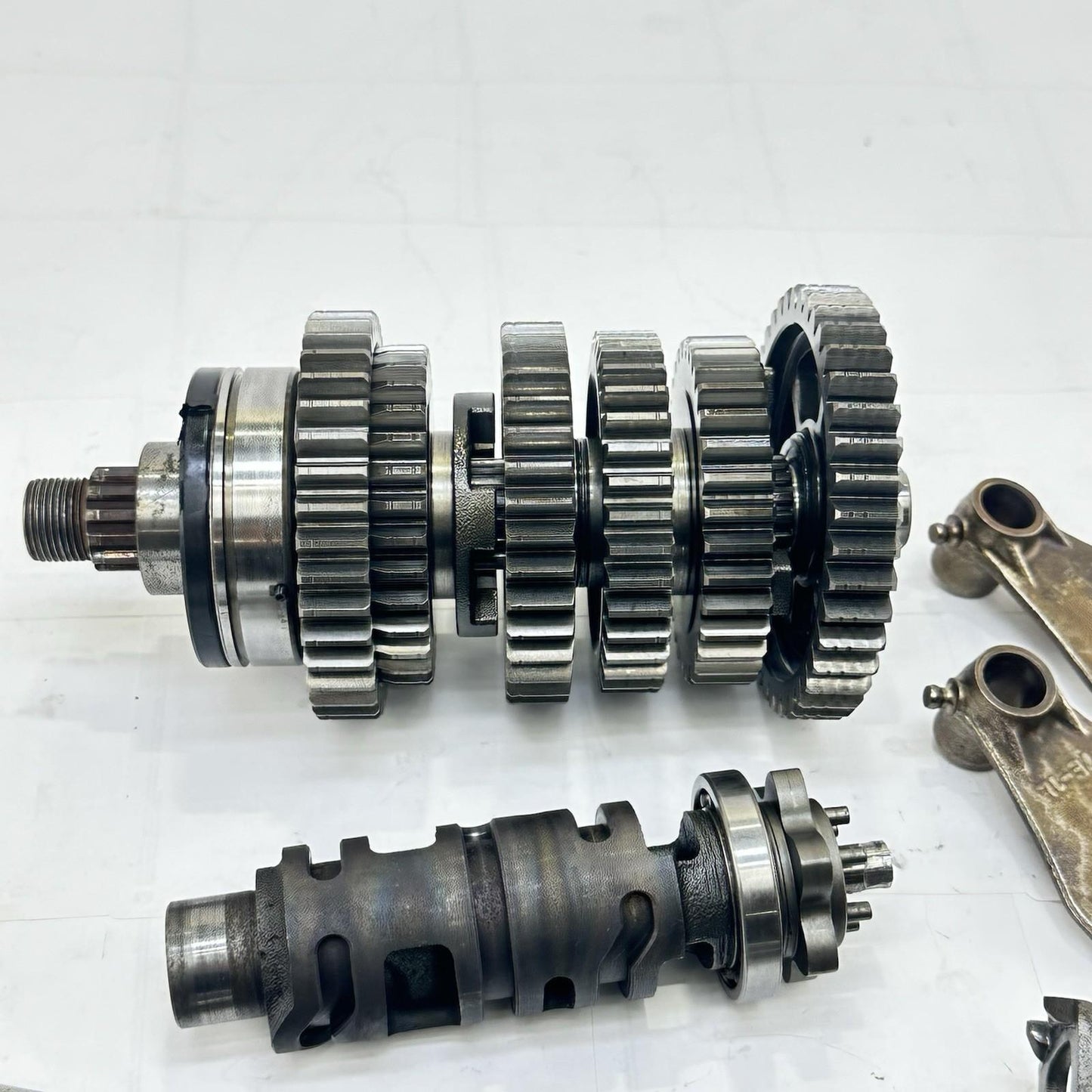 2007 - 2008 SUZUKI GSXR 1000 TRANSMISSION ENGINE MOTOR TRANNY GEARS SHAFT