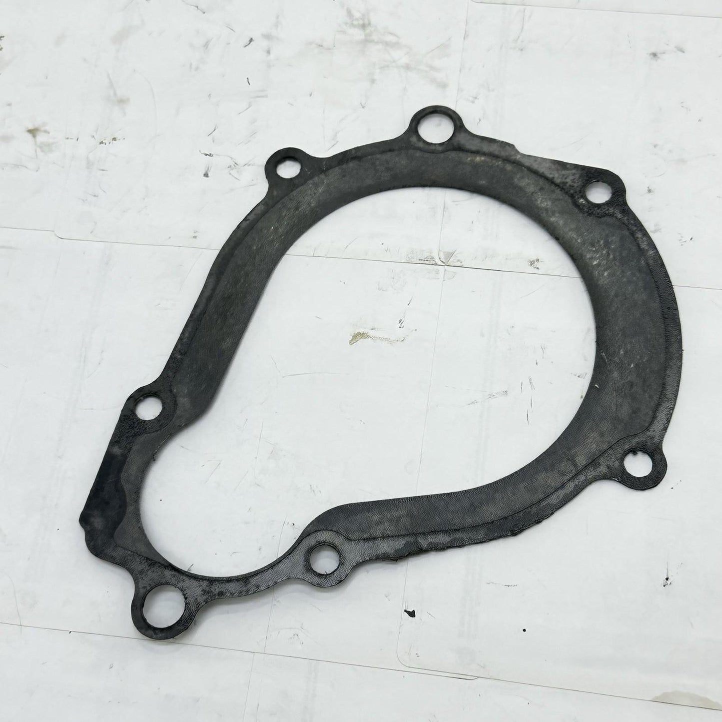 2007 - 2008 SUZUKI GSXR 1000 STARTER CLUTCH COVER GEAR ENGINE MOTOR SIDE PANEL