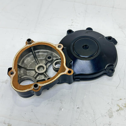 2007 - 2008 SUZUKI GSXR 1000 STARTER CLUTCH COVER GEAR ENGINE MOTOR SIDE PANEL