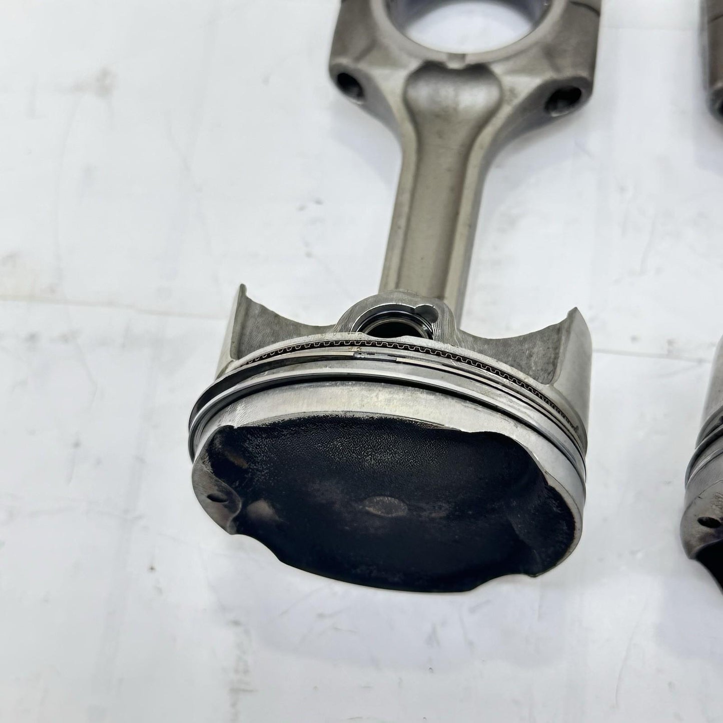 2007 - 2008 SUZUKI GSXR 1000 PISTONS CONNECTING RODS SET STOCK