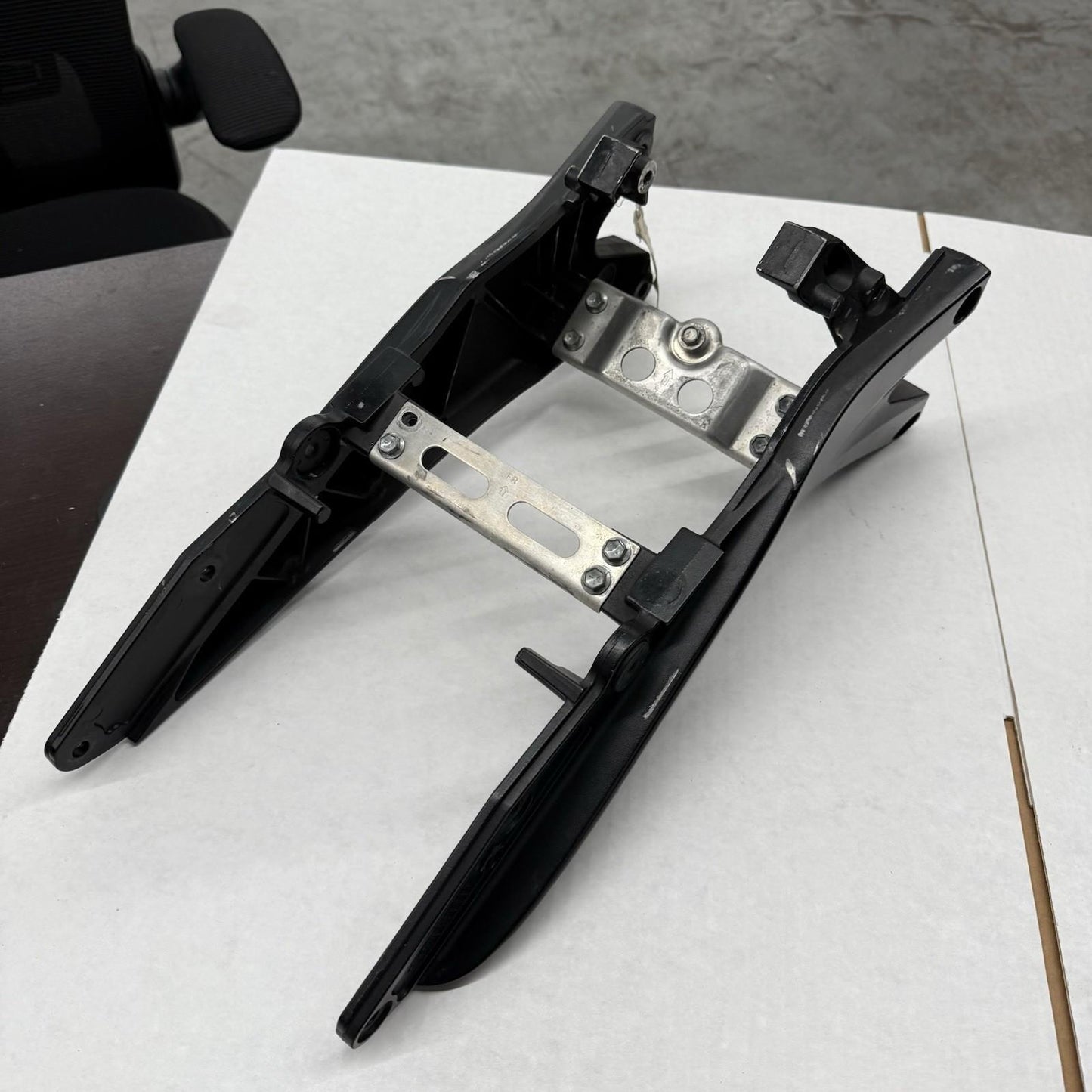 2006 2007 SUZUKI GSXR750 GSXR600 SUBFRAME REAR BACK SUB FRAME BLACK FRAME STCOK