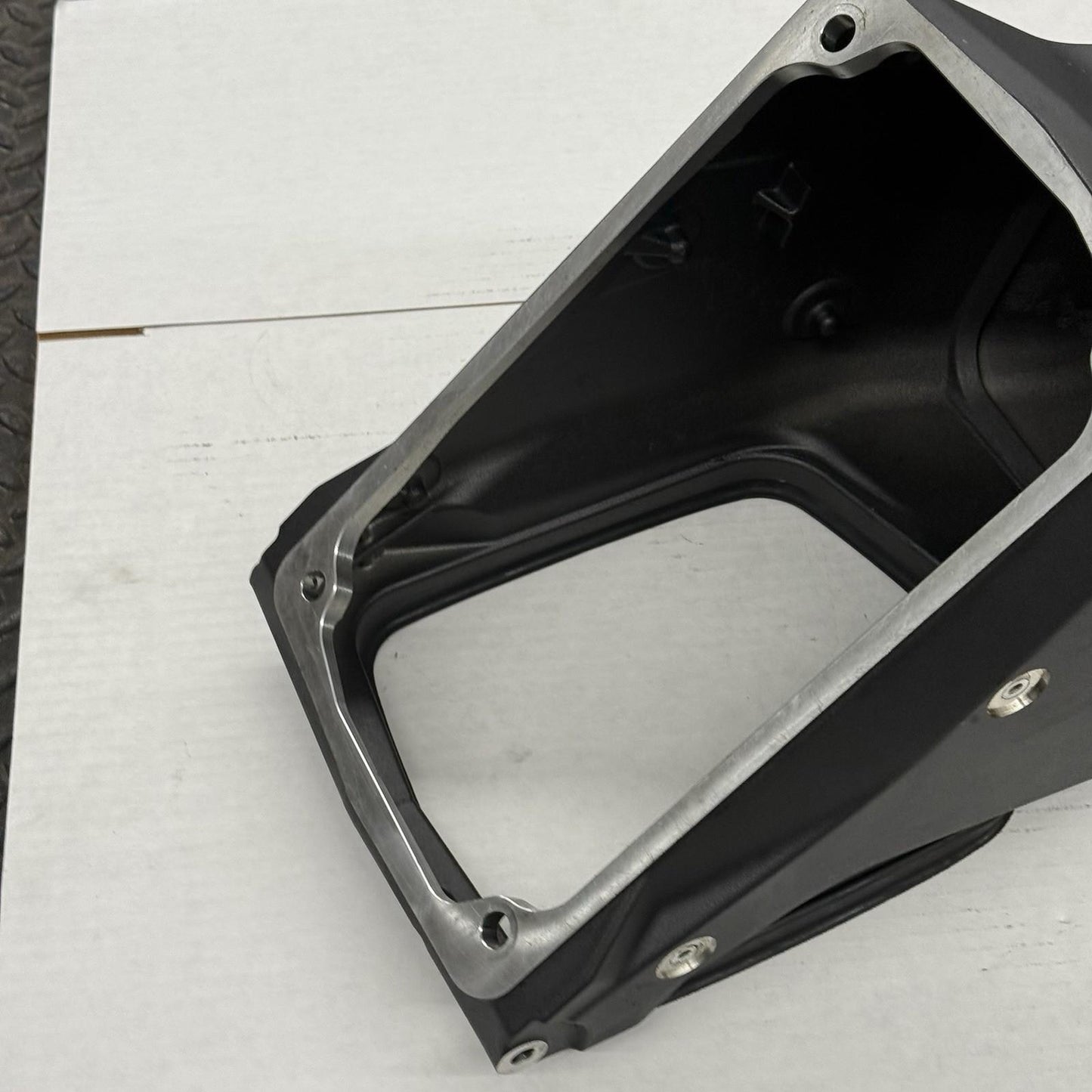 2020 - 2024 DUCATI PANIGALE V2 FRAME MAIN CHASSIS BLACK STRAIGHT BLACK STOCK