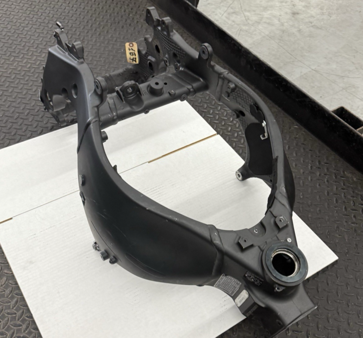 2021 - 2025 KAWASAKI NINJA ZX10R FRAME MAIN CHASSIS STRAIGHT STOCK BLACK