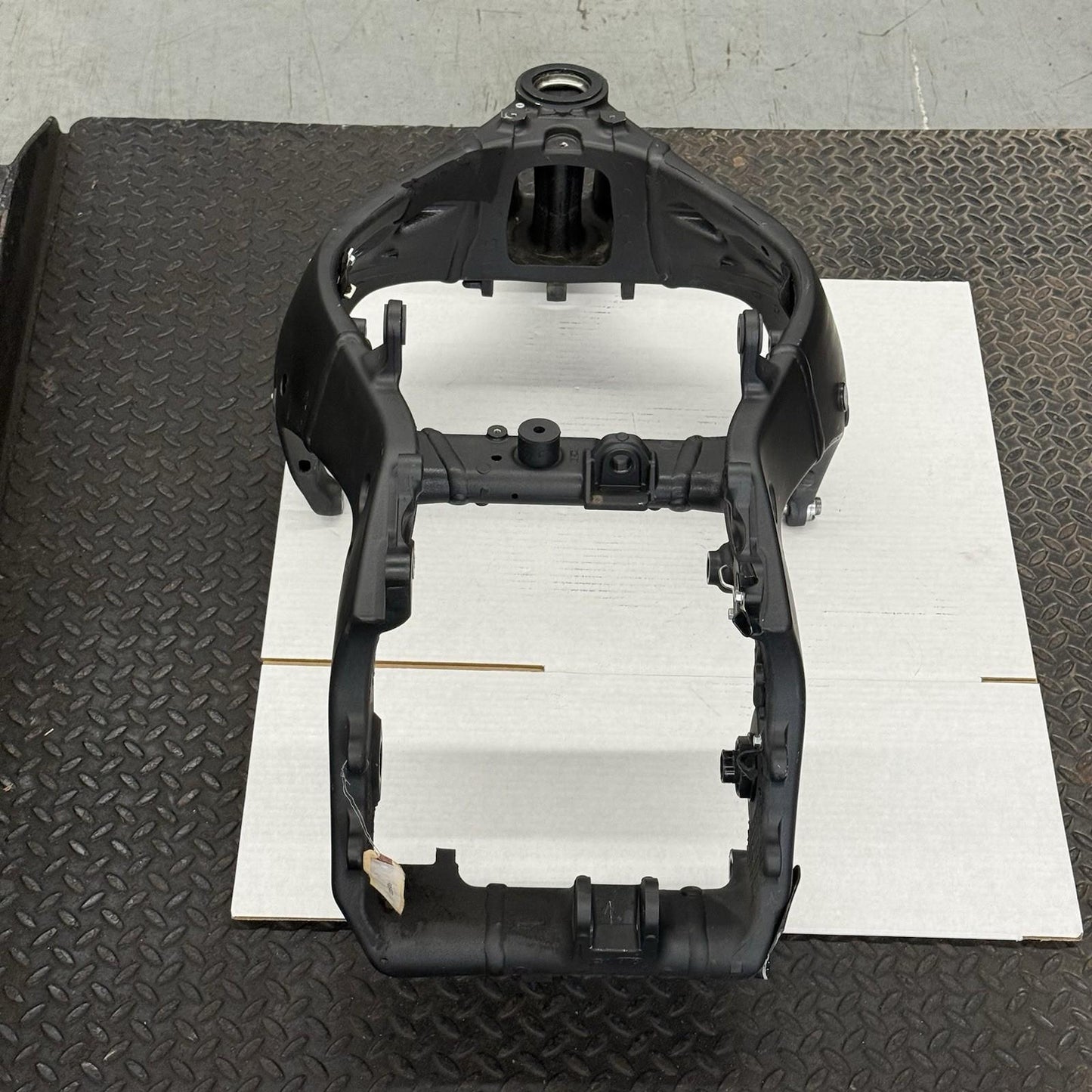 2021 - 2025 KAWASAKI NINJA ZX10R FRAME MAIN CHASSIS STRAIGHT STOCK BLACK