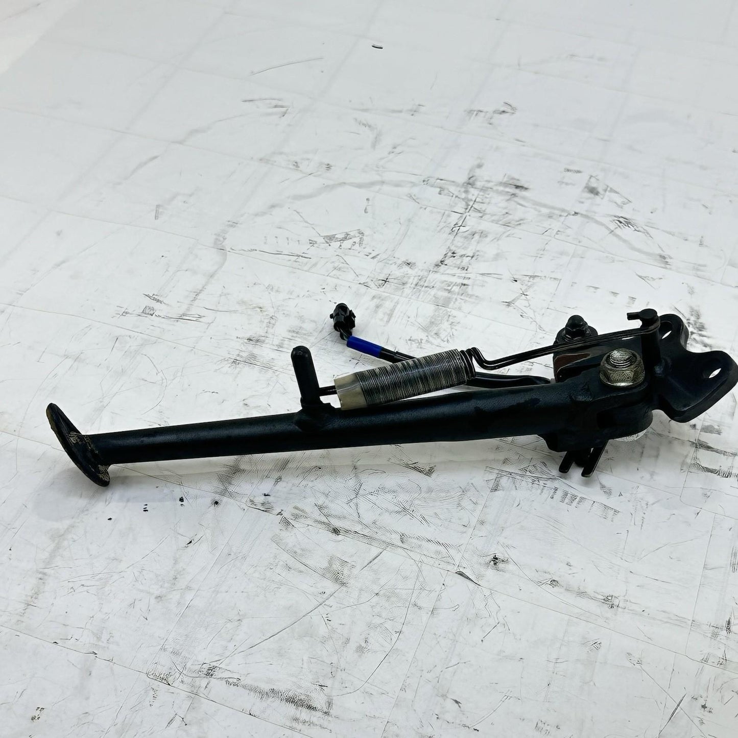 2024 - 2026 KAWASAKI NINJA ZX6R KICKSTAND SIDE LEG REST FRAME STAND KICK SENSOR