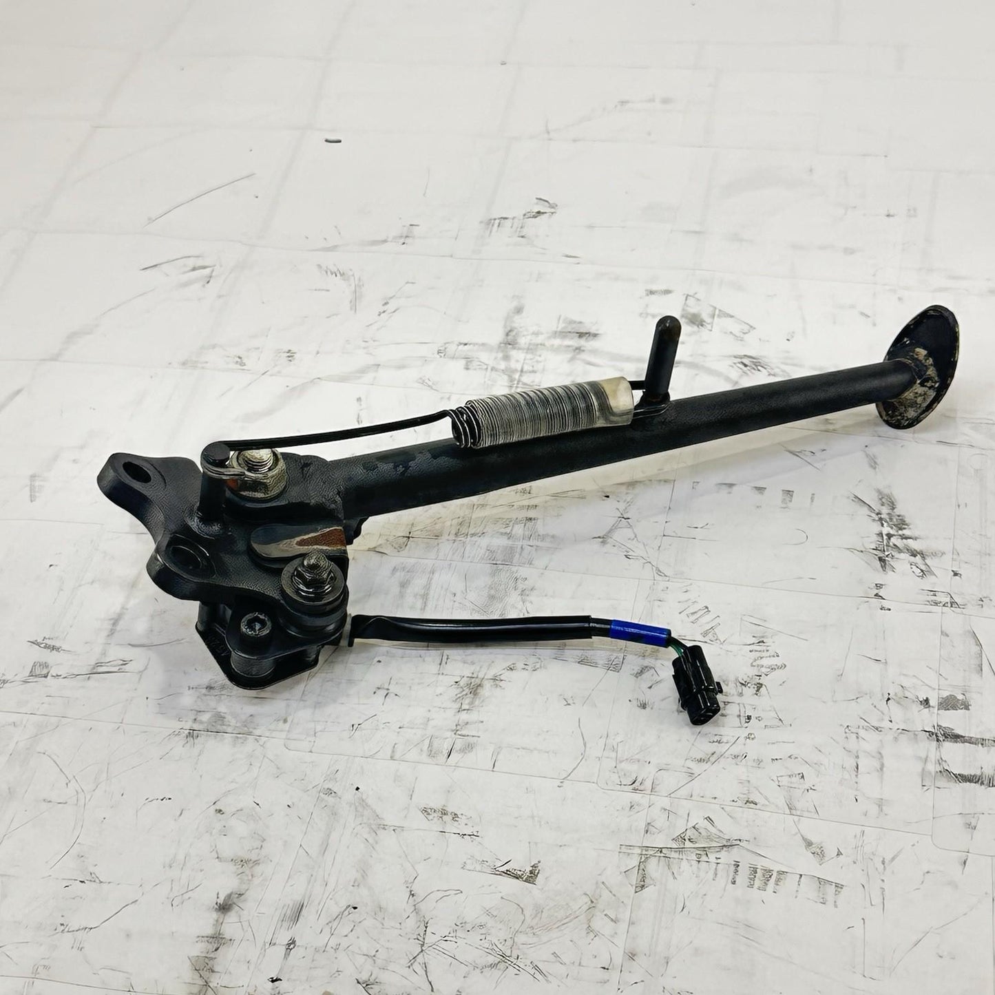 2024 - 2026 KAWASAKI NINJA ZX6R KICKSTAND SIDE LEG REST FRAME STAND KICK SENSOR