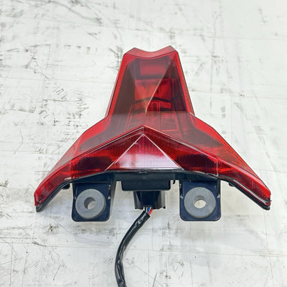 2024 - 2026 KAWASAKI NINJA ZX6R REAR TAILLIGHT BACK BRAKE LIGHT LAMP BOLTS STOCK