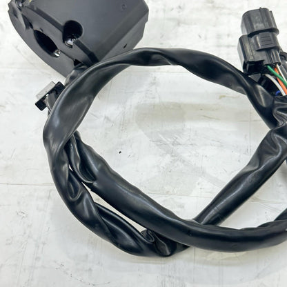 2024 - 2026 KAWASAKI NINJA ZX6R LEFT SWITCH LIGHT HORN BUTTON CONTROL STOCK