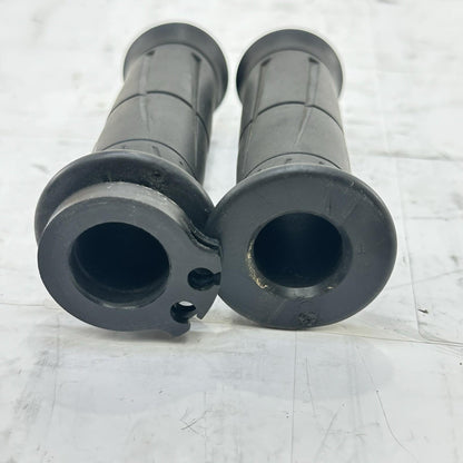 2024 - 2026 KAWASAKI NINJA ZX6R HANDLE BAR GRIPS LEFT RIGHT SET PAIR BLACK