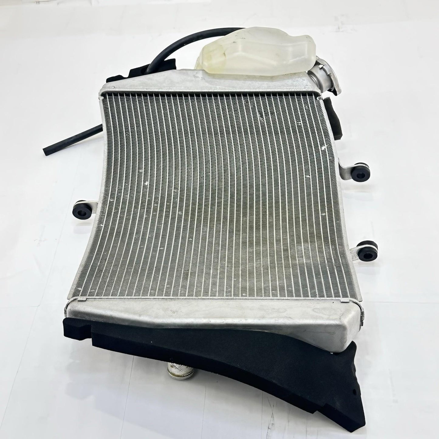 2024 - 2026 KAWASAKI NINJA ZX6R RADIATOR ENGINE MOTOR COOLANT TANK LINES STOCK