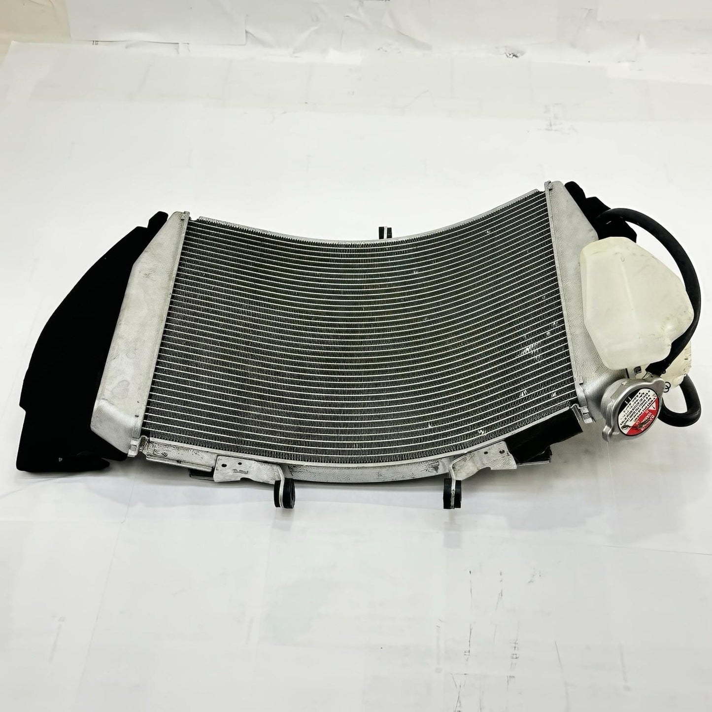 2024 - 2026 KAWASAKI NINJA ZX6R RADIATOR ENGINE MOTOR COOLANT TANK LINES STOCK