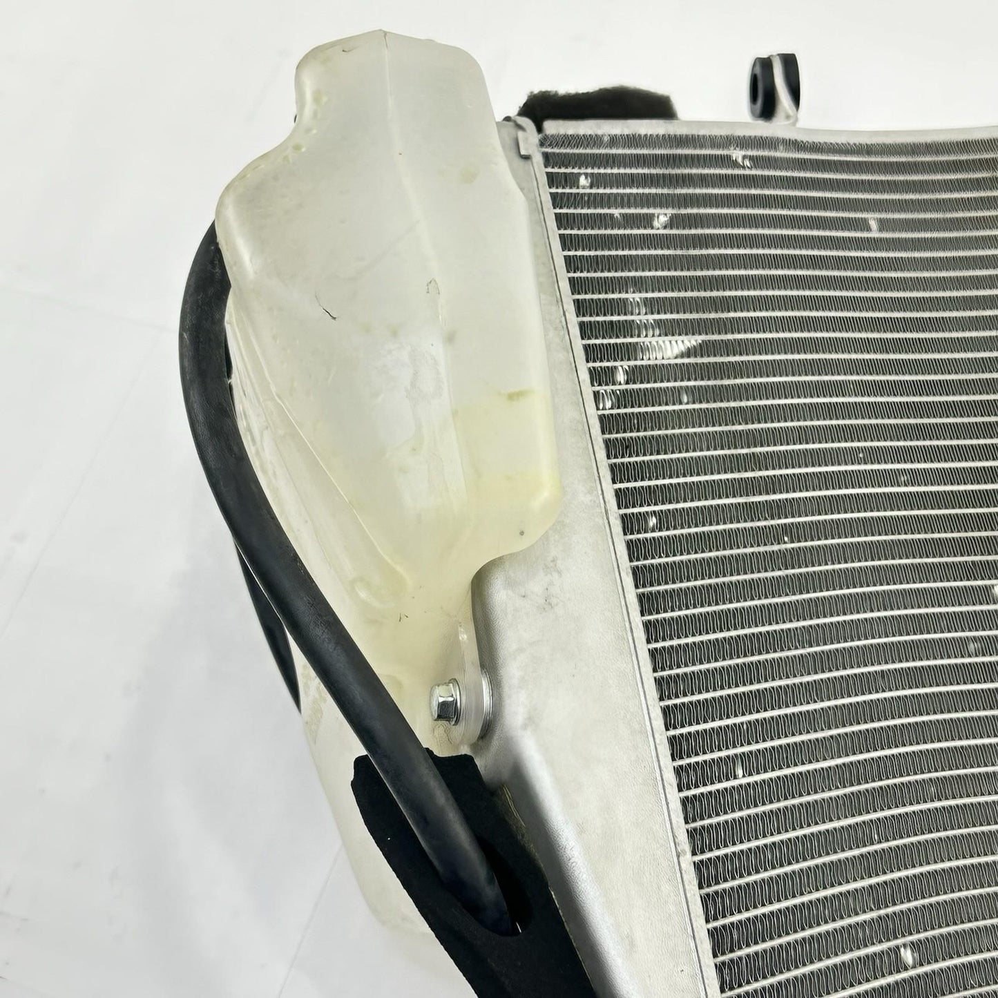 2024 - 2026 KAWASAKI NINJA ZX6R RADIATOR ENGINE MOTOR COOLANT TANK LINES STOCK