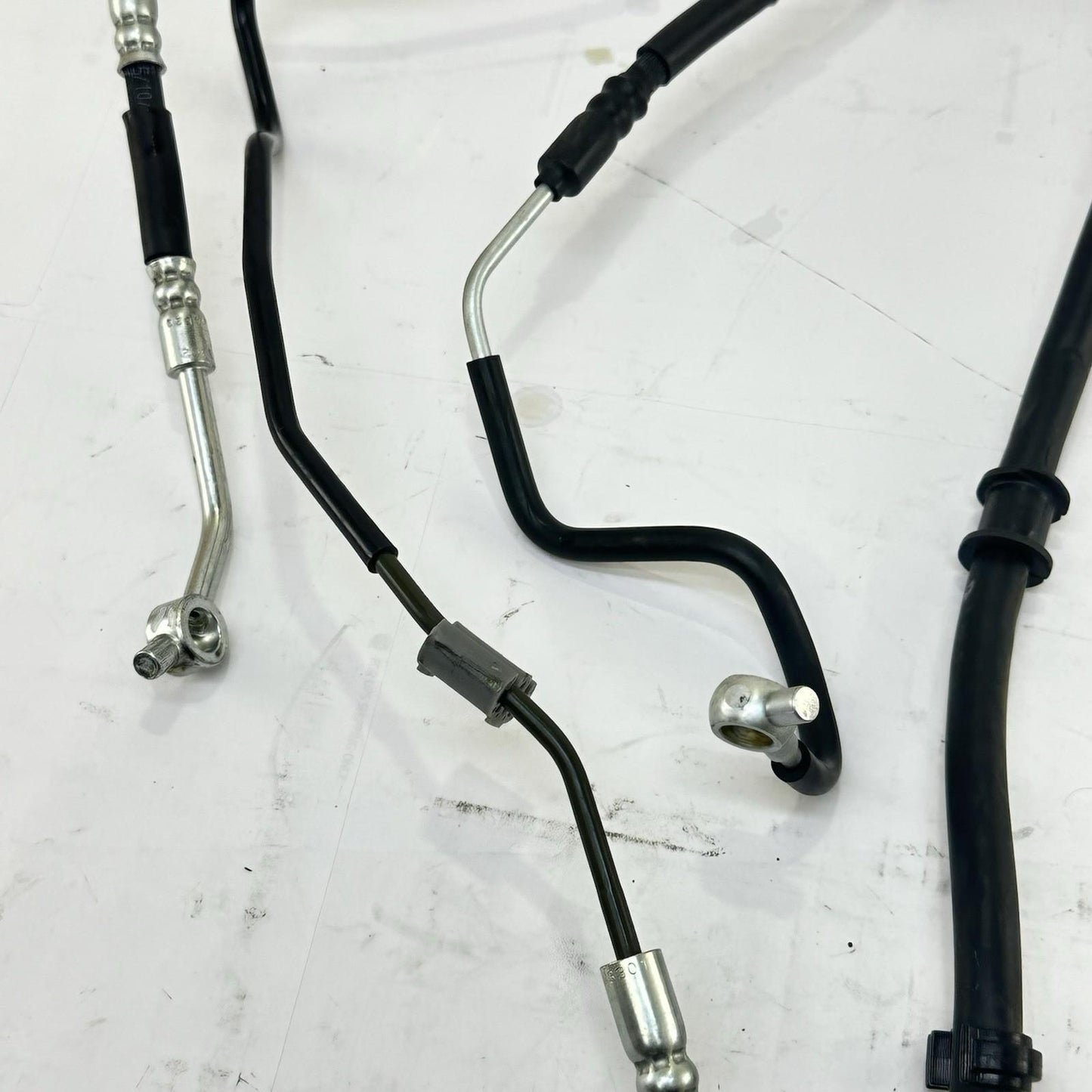 2024 - 2026 KAWASAKI NINJA ZX6R ABS BRAKE LINES FRONT REAR SET BLACK STOCK