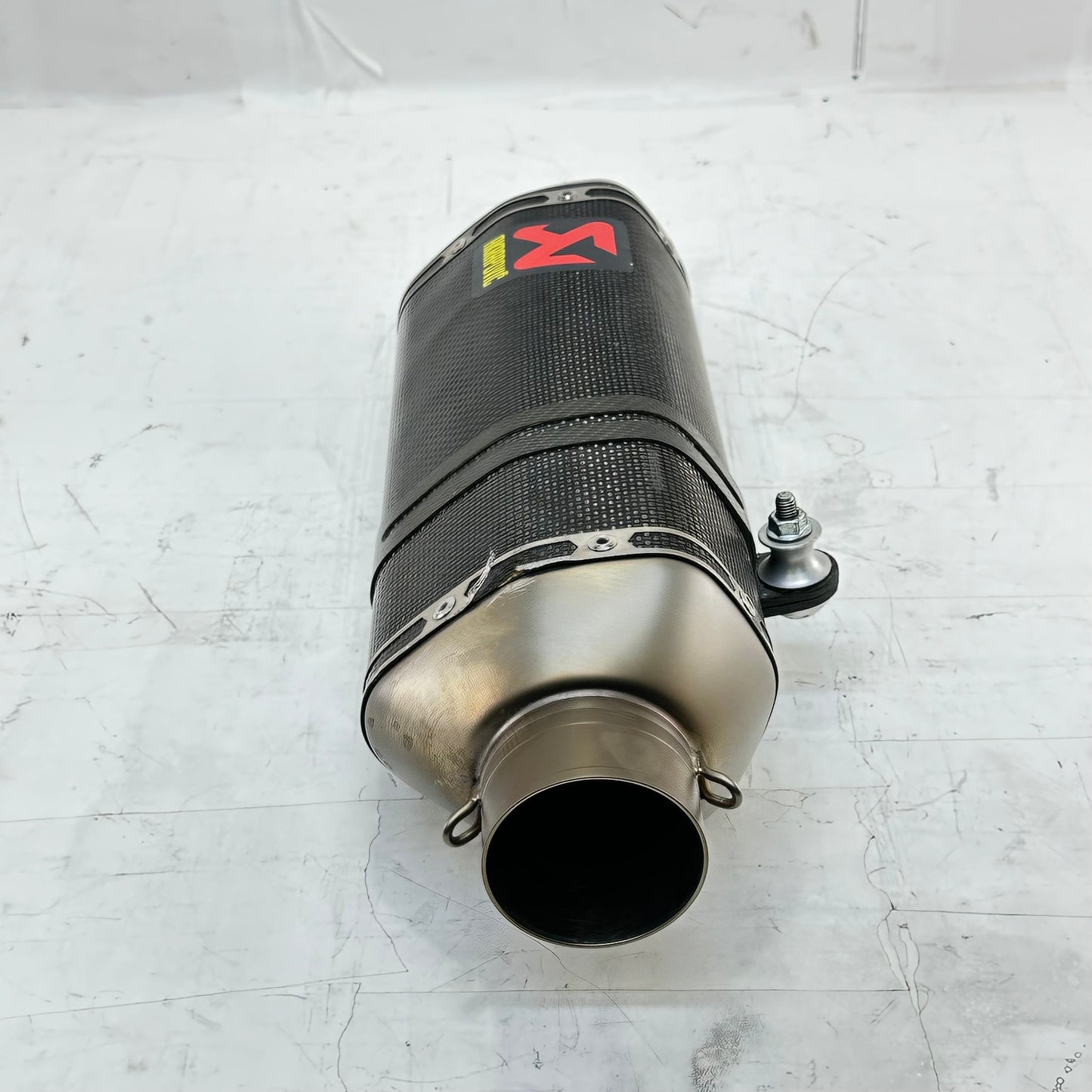 2021 - 2024 APRILIA TUONO V4 1100 EXHAUST MUFFLER SILENCER PIPE AKRAPOVIC * SLIGHT DAMAGE*
