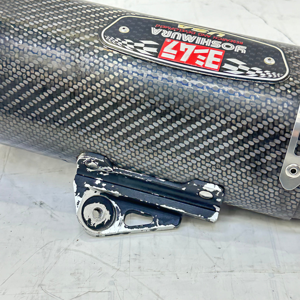 2012 - 2016 HONDA CBR1000RR EXHAUST MUFFLER MIDPIPE YOSHIMURA *SCUFFED*