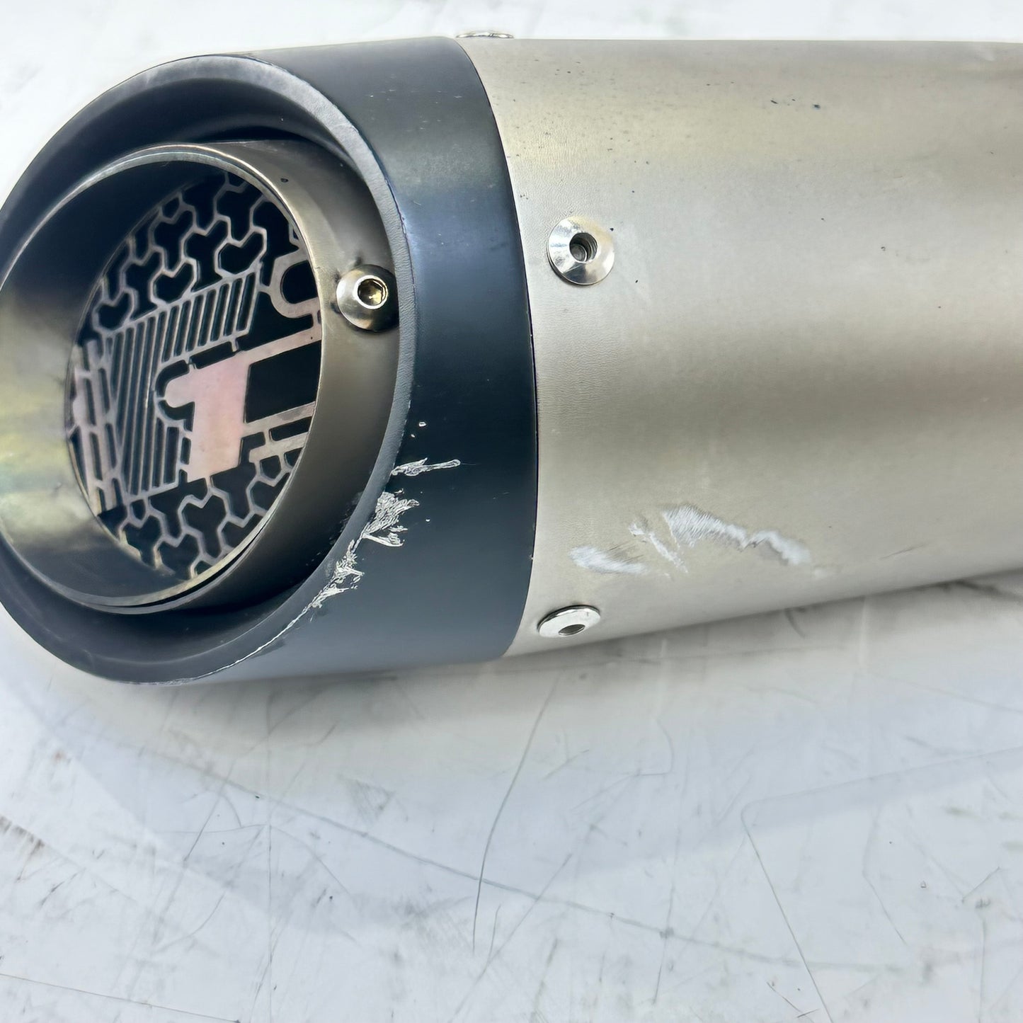 2008 - 2010 SUZUKI GSXR 600 GSXR 750 EXHAUST MUFFLER RACING AFTERMARKET *SCUFFED*