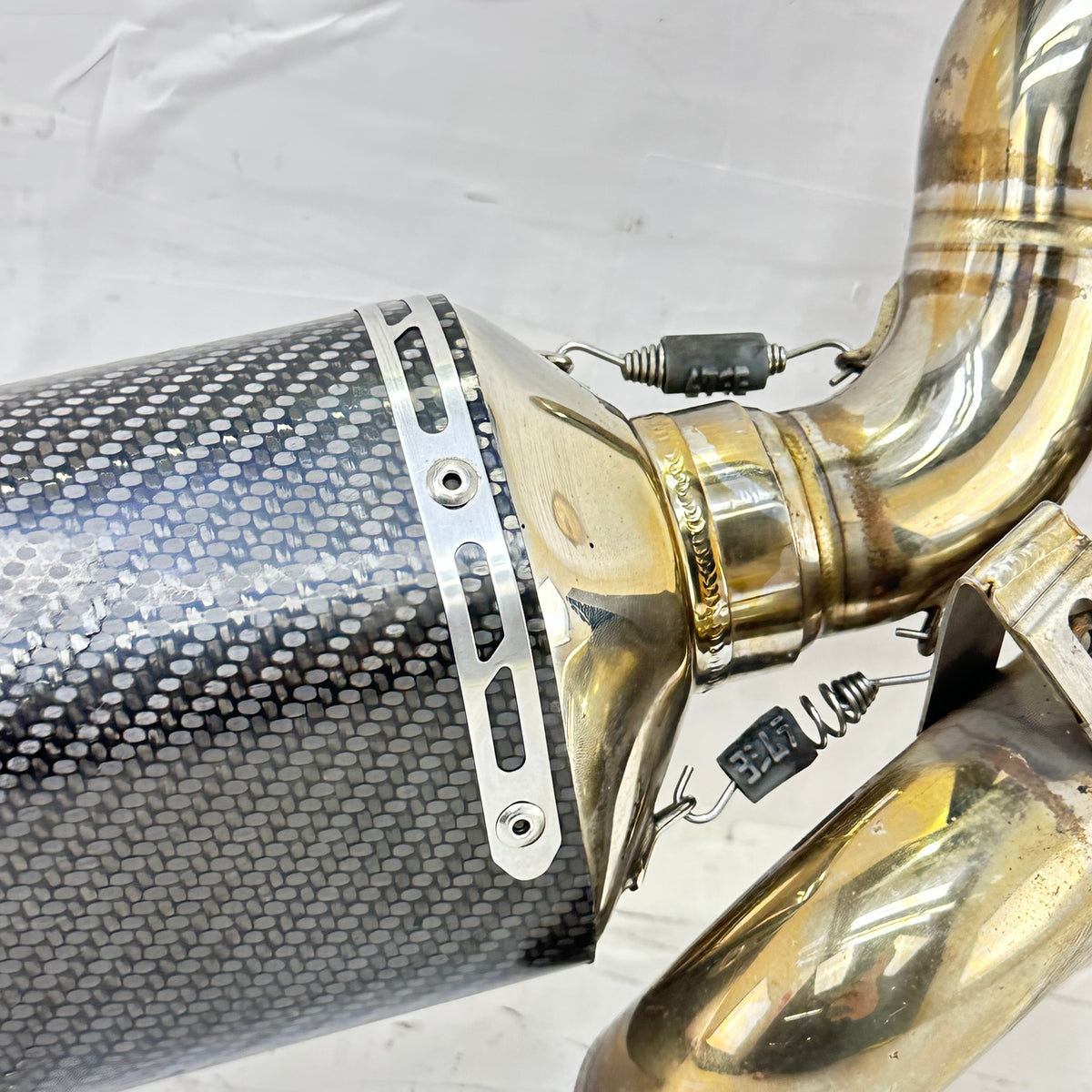 2012 - 2016 HONDA CBR1000RR EXHAUST MUFFLER MIDPIPE YOSHIMURA *SCUFFED*