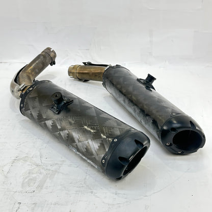 2009 - 2011 YAMAHA YZF R1 EXHUAST MUFFLER PIPES SET PAIR TWO BROTHERS RACING