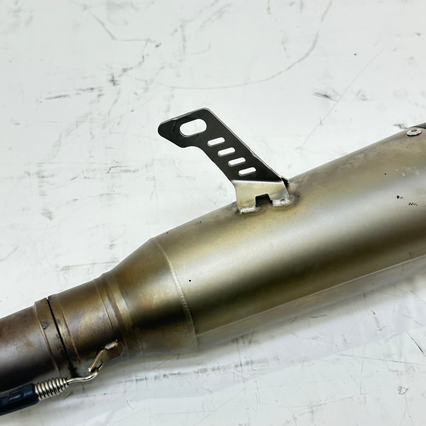 2008 - 2010 SUZUKI GSXR 600 GSXR 750 EXHAUST MUFFLER RACING AFTERMARKET *SCUFFED*