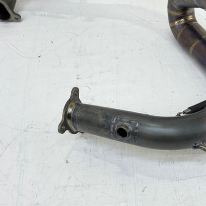 2014 - 2016 KTM 1290 SUPER DUKE R EXHAUST MUFFLER PIPE HEADER MANIFOLD AKRAPOVIC