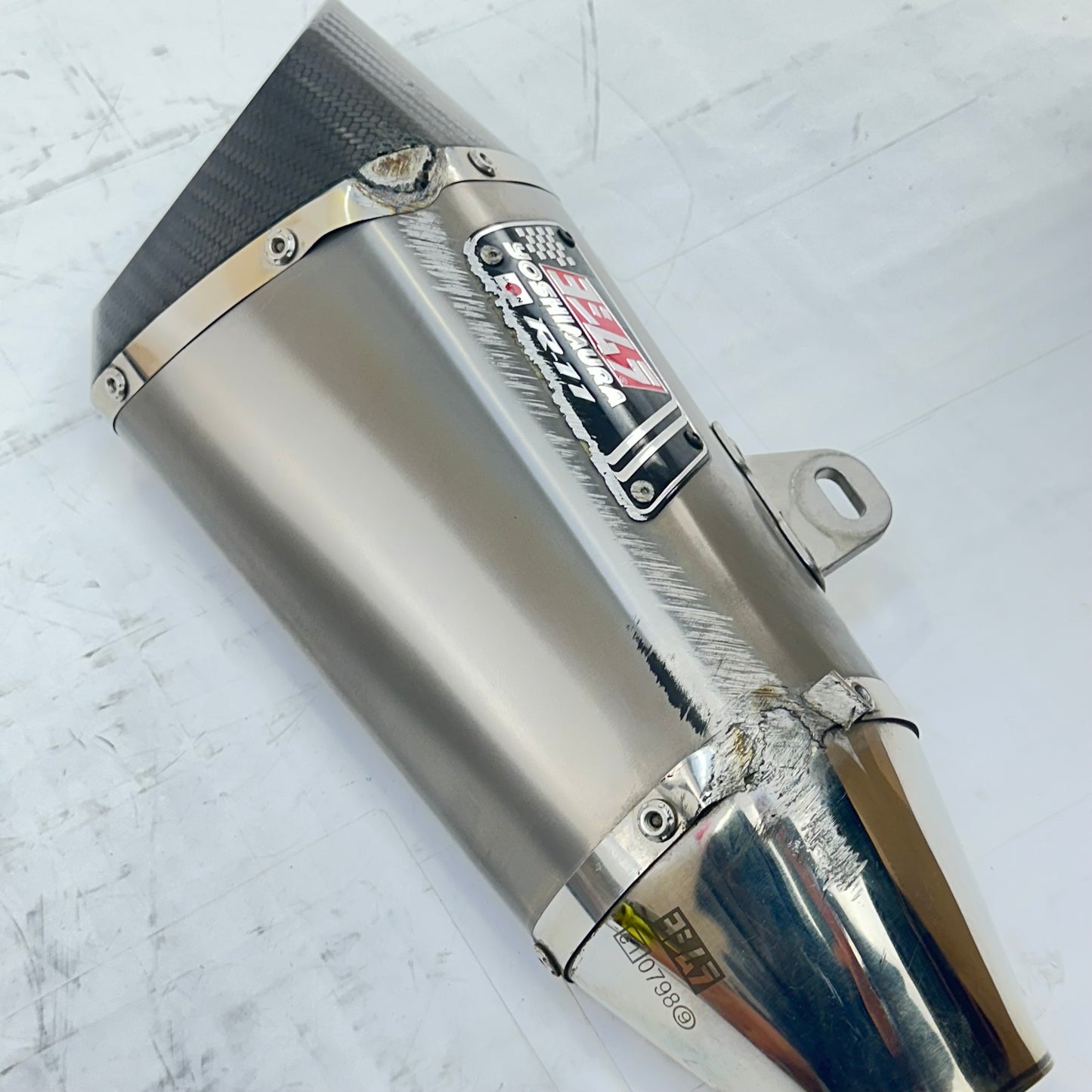 2011 - 2026 SUZUKI GSXS 600 GSXR 750 EXHAUST MUFFLER PIPE YOSHIMURA *SCUFFED*