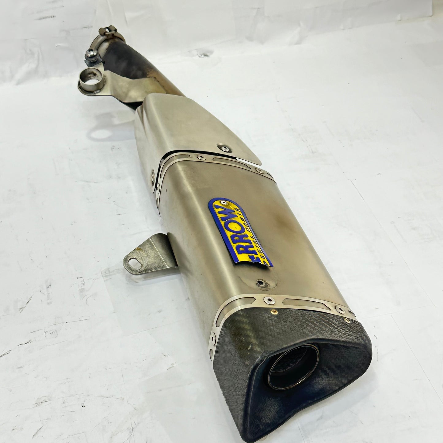 2013 - 2017 TRIUMPH DAYTONA 675R EXHAUST MUFFLER PIPE ARROW *SCUFFED*